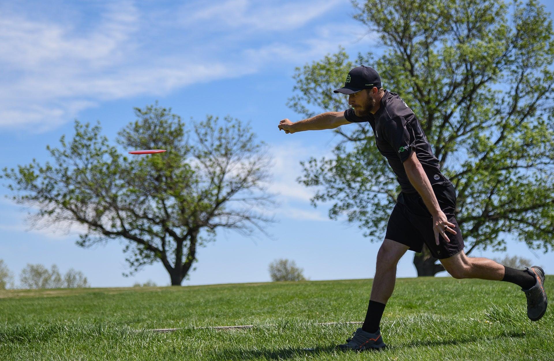 Dickerson, Jones Narrowly Miss DGLO Title in Wild Finish as Allen, Young Tie for 6th in FPO